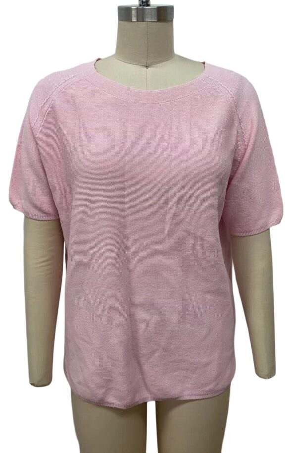 Light pink women's casual knit sweater with short sleeves and round neckline, perfect for everyday wear and comfortable fashion.
