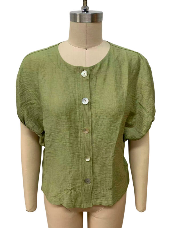 Stylish green short-sleeve blouse with button closure, perfect for casual or office wear, made from lightweight, textured fabric.
