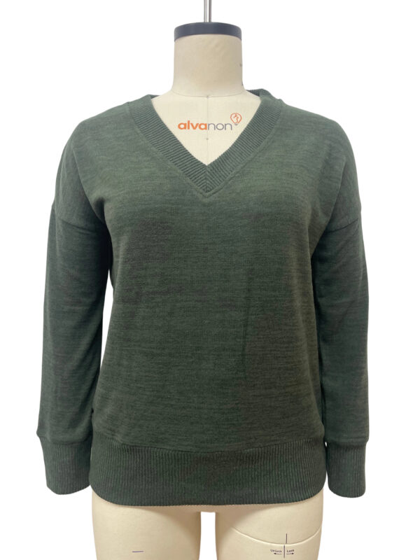 Stylish green V-neck sweater made from soft knit fabric, perfect for casual or office wear, featuring ribbed cuffs and hem for a comfortable fit.